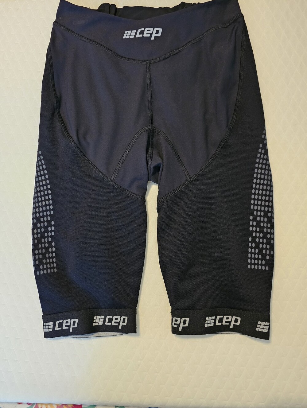 CEP Women's Targeted Compression Run Shorts Size II (36) Black Zipper Pocket